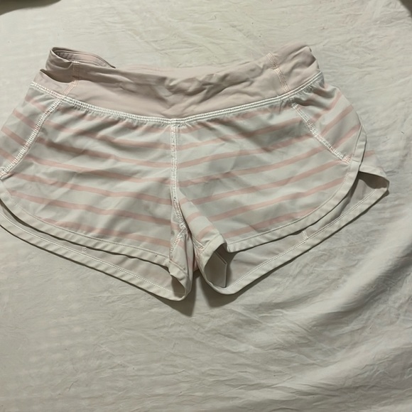 Ivivva shorts - Picture 2 of 5